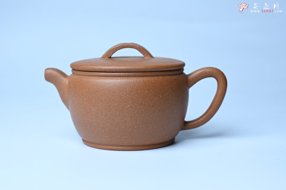 紫砂壶图片：美壶特惠 精致黄降坡泥汉瓦壶 茶人醉爱 - 紫砂壶信息网