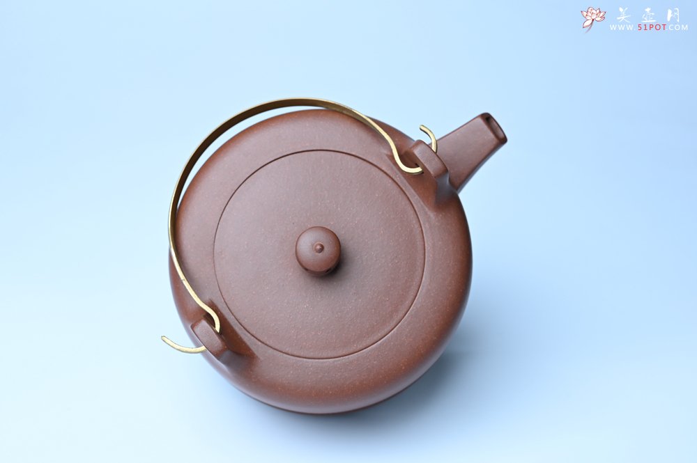 紫砂壶图片：美壶特惠 手工手制精致紫泥提梁壶 茶人醉爱 - 紫砂壶信息网
