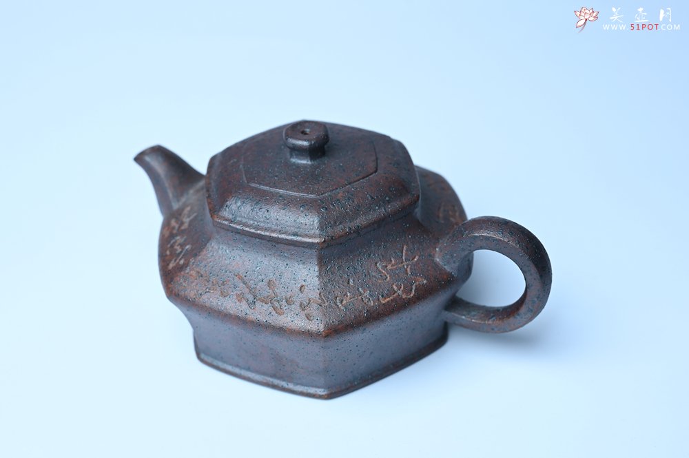 紫砂壶图片：美壶特惠 柴烧六方虚扁紫砂壶 茶人醉爱 - 紫砂壶信息网