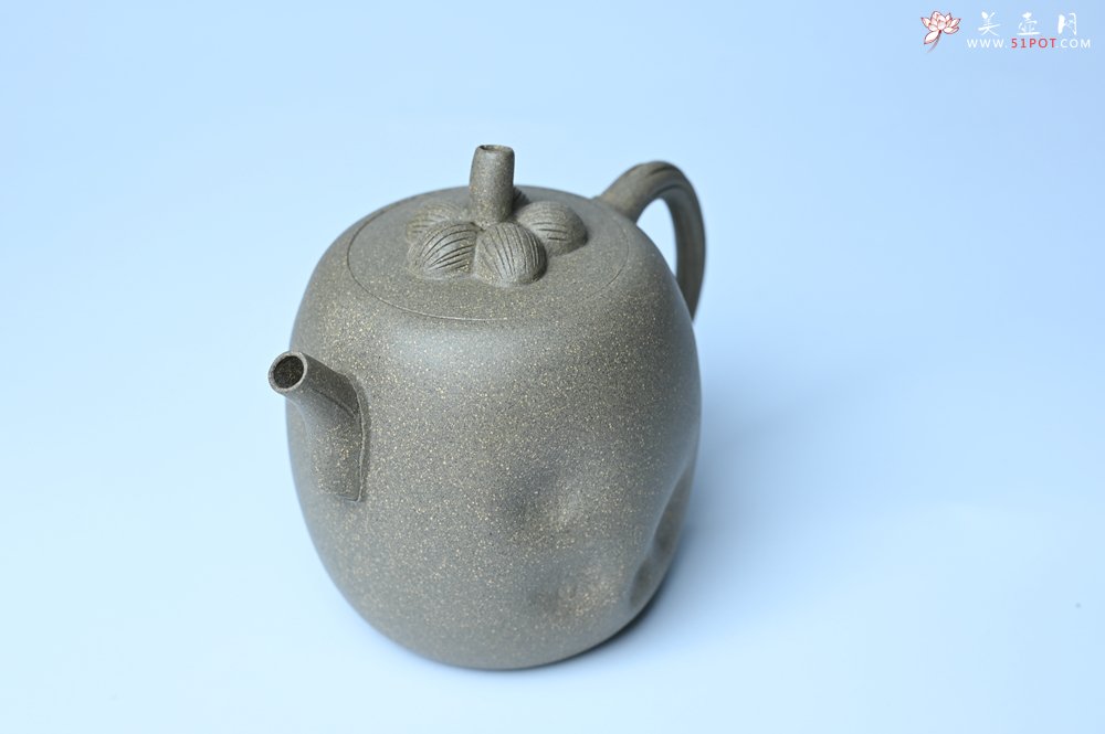 紫砂壶图片：美壶特惠 精致薄胎青段泥瓜菱壶 质量仅84g 茶人醉爱 - 紫砂壶信息网