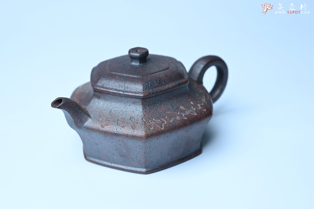 紫砂壶图片：美壶特惠 柴烧六方虚扁紫砂壶 茶人醉爱 - 紫砂壶信息网