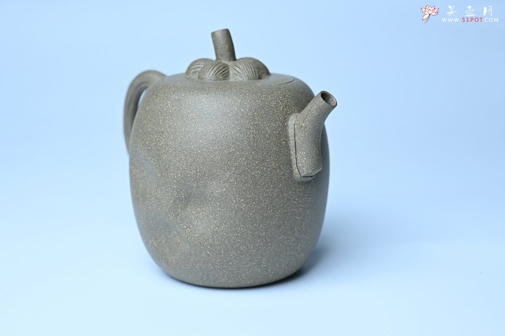 紫砂壶图片：美壶特惠 精致薄胎青段泥瓜菱壶 质量仅84g 茶人醉爱 - 紫砂壶信息网