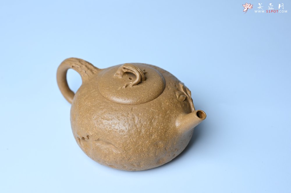 紫砂壶图片：美壶特惠 特好老段泥全手工供春壶 茶人醉爱 - 紫砂壶信息网