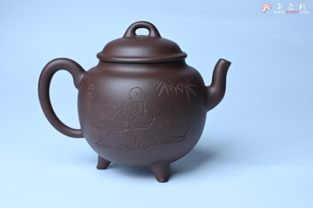 紫砂壶图片：美壶特惠 优质紫泥精致三足鼎壶 品茶论道 - 紫砂壶信息网