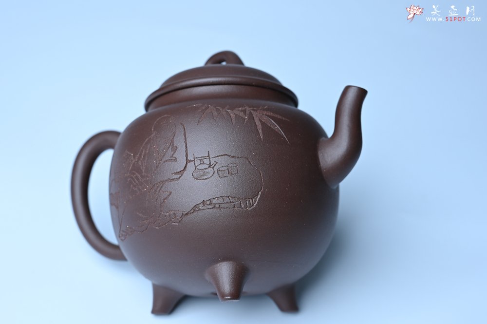 紫砂壶图片：美壶特惠 优质紫泥精致三足鼎壶 品茶论道 - 紫砂壶信息网