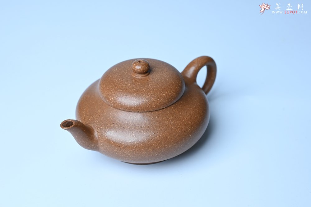 紫砂壶图片：美壶特惠 特好老段泥精致合欢壶 茶人醉爱 - 紫砂壶信息网