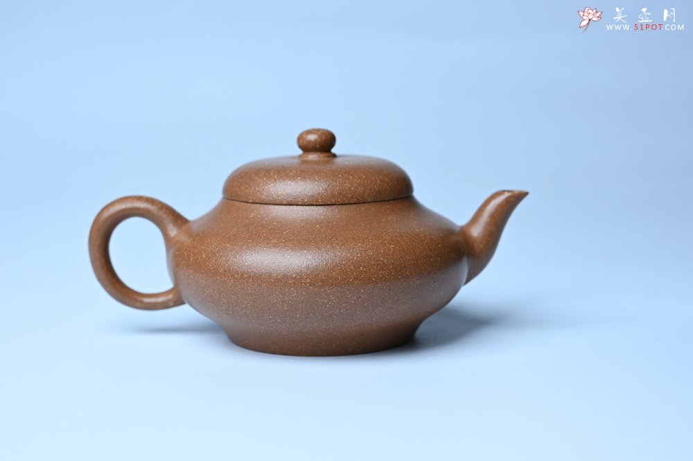 紫砂壶图片：美壶特惠 特好老段泥精致合欢壶 茶人醉爱 - 紫砂壶信息网