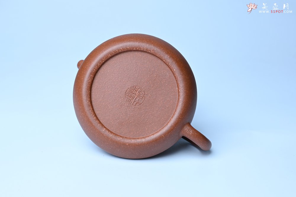 紫砂壶图片：美壶特惠 潜力股王老师 全手工拍打成型茄瓢壶 装饰居不可无竹 特文气 - 紫砂壶信息网