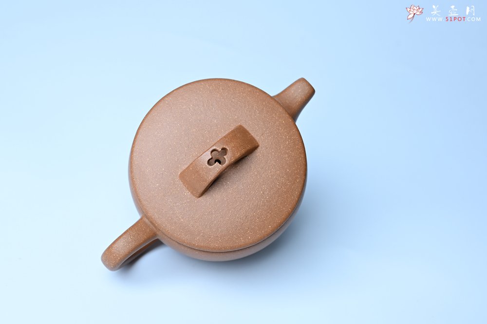 紫砂壶图片：美壶特惠 精致黄降坡泥汉瓦壶 茶人醉爱 - 紫砂壶信息网