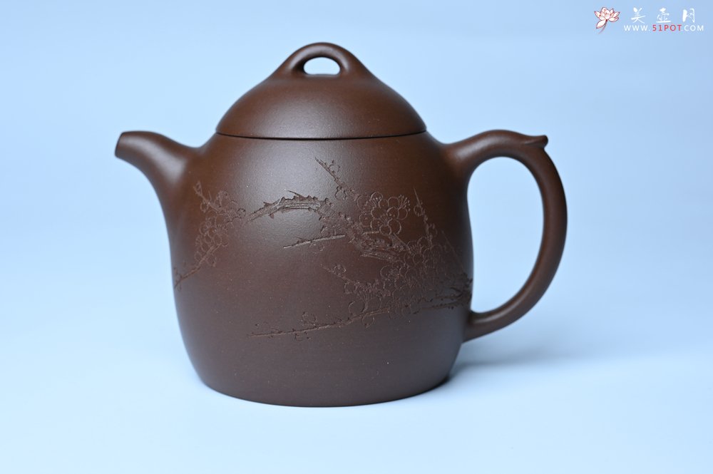 紫砂壶图片：美壶福利特惠 精致特好老紫泥秦权壶 刻梅花 特文气 - 紫砂壶信息网