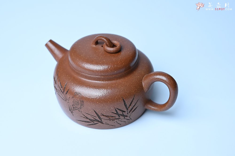 紫砂壶图片：美壶特惠 养过油润降坡泥圈钮德中壶 茶人醉爱 - 紫砂壶信息网
