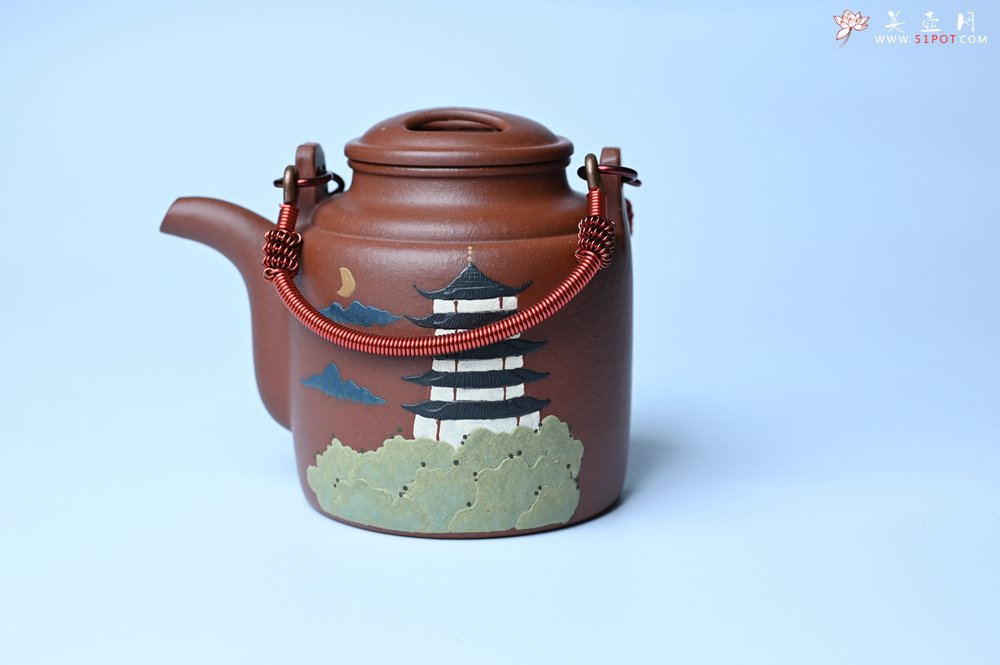 紫砂壶图片：美壶特惠 特好红皮龙精工洋桶壶 茶人醉爱 - 紫砂壶信息网