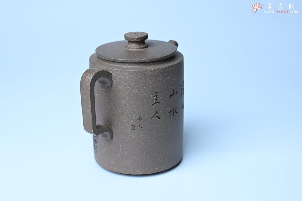 紫砂壶图片：美壶特惠 蠡墅大水潭深井老天青泥 精致圆础壶 装饰山水 茶人醉爱 - 紫砂壶信息网