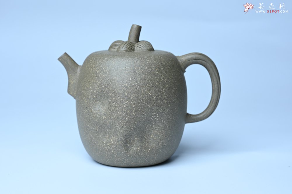 紫砂壶图片：美壶特惠 精致薄胎青段泥瓜菱壶 质量仅84g 茶人醉爱 - 紫砂壶信息网