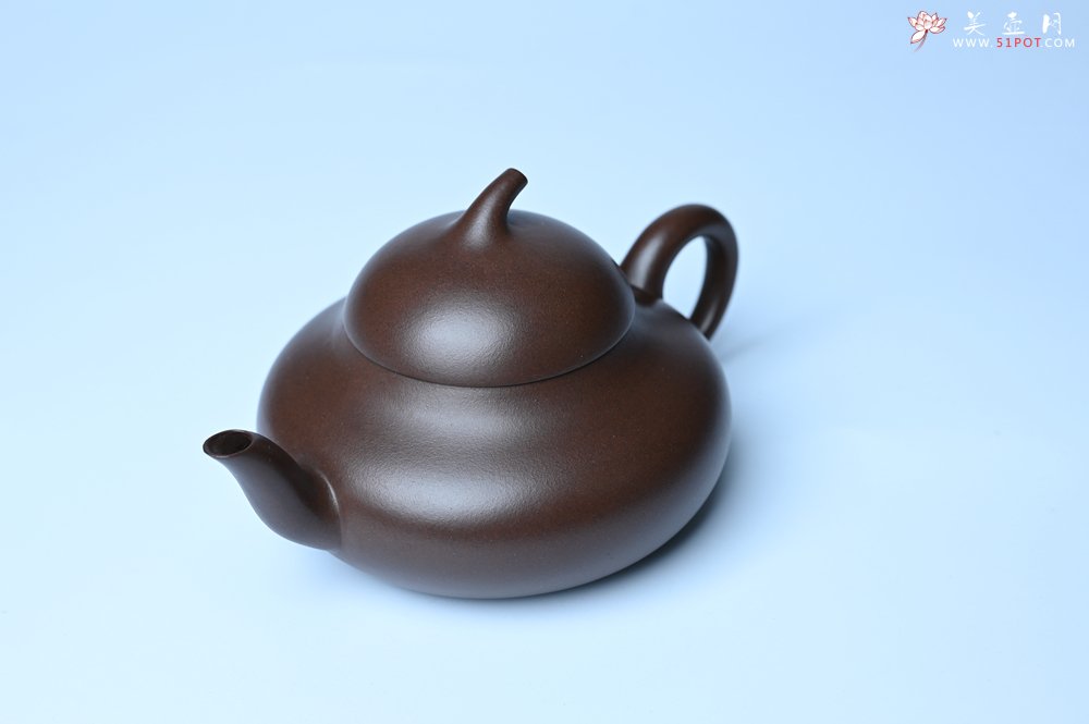 紫砂壶图片：美壶特惠 特好老紫泥茄段梨形壶 茶人醉爱 - 紫砂壶信息网