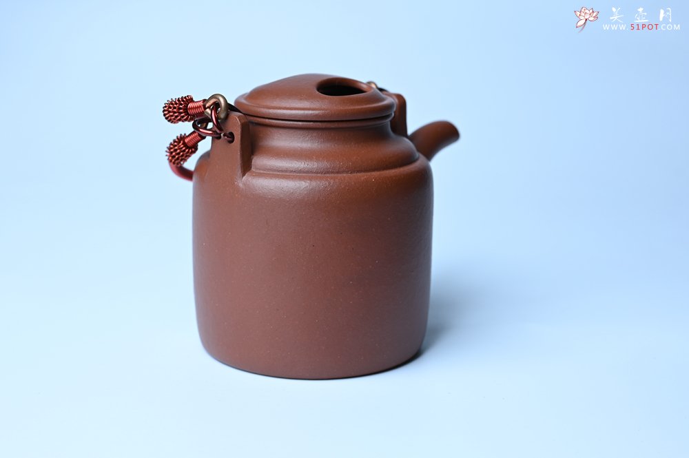 紫砂壶图片：美壶特惠 特好红皮龙精工洋桶壶 茶人醉爱 - 紫砂壶信息网