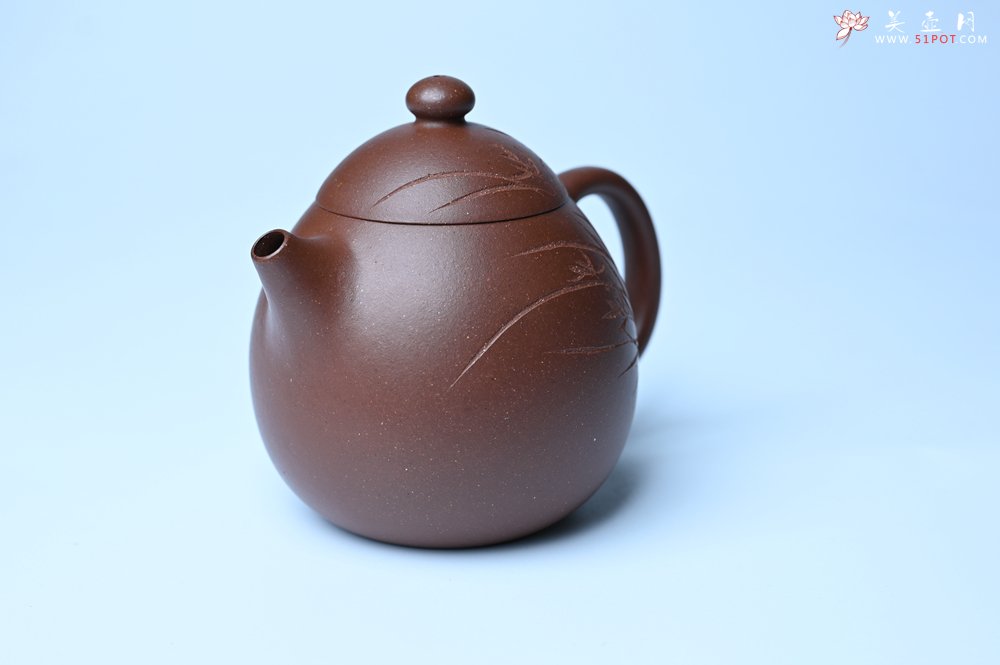 紫砂壶图片：美壶特惠 特好底槽青龙蛋壶 装饰兰草特文气 - 紫砂壶信息网