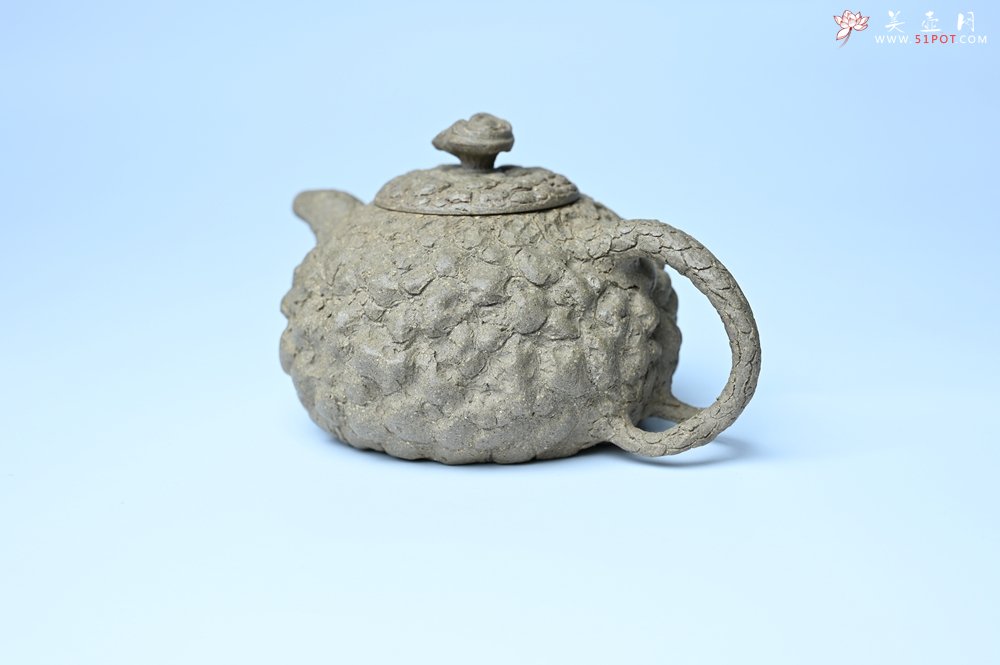紫砂壶图片：美壶特惠 全手工老青段供春壶 肌理有老树瘿的感觉 灰常赞 - 紫砂壶信息网