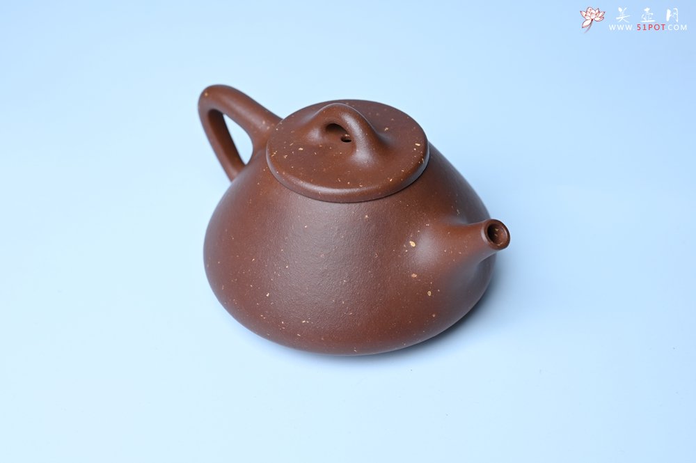 紫砂壶图片：美壶特惠 精致特好紫玉金砂子冶石瓢 做工和泥料不输千元作品 - 紫砂壶信息网