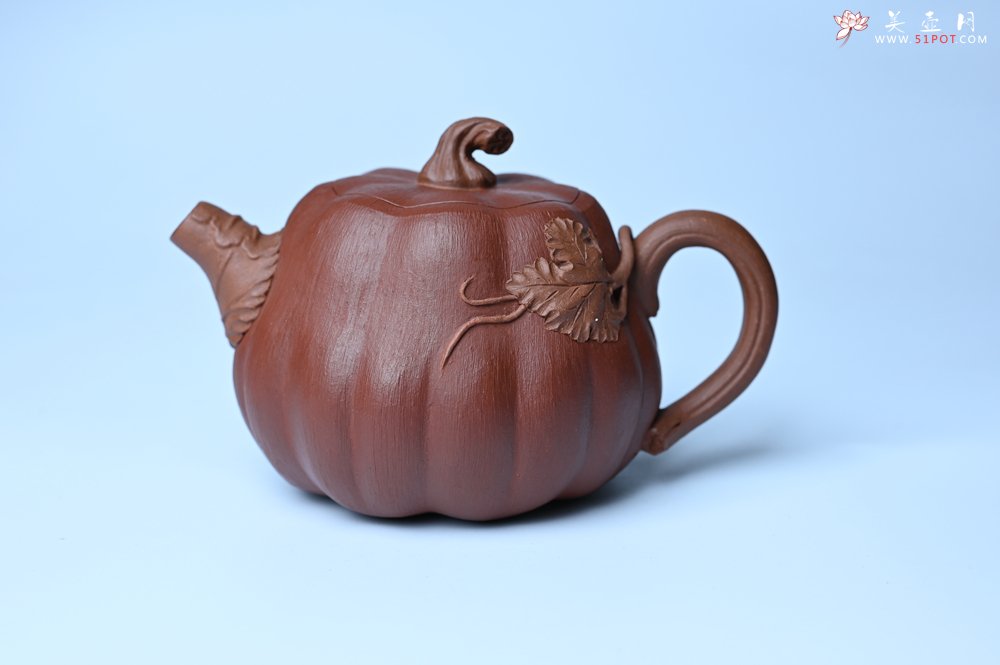 紫砂壶图片：美壶福利特惠 美壶专属定制 精致好料南瓜紫砂壶  肌理丰富生动 - 紫砂壶信息网