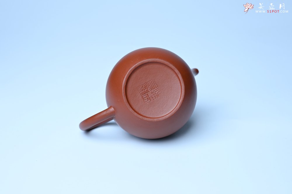 紫砂壶图片：美壶特惠 油润大红袍朱泥 手中无梨式 何以言茗事 小品高梨形 - 紫砂壶信息网