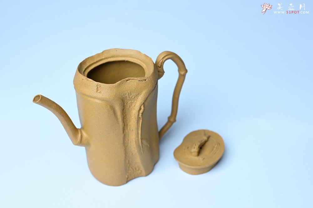 紫砂壶图片：美壶特惠 黄金段泥全手工君竹壶 茶人醉爱 - 紫砂壶信息网