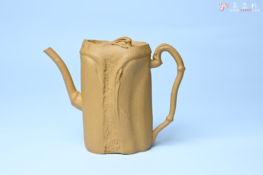 紫砂壶图片：美壶特惠 黄金段泥全手工君竹壶 茶人醉爱 - 紫砂壶信息网