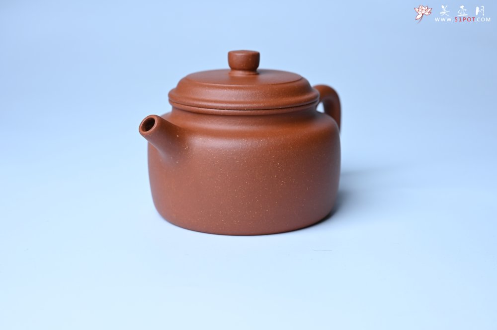 紫砂壶图片：美壶特惠 精致特好黄龙山宝山矿区红降坡泥德中壶 - 紫砂壶信息网