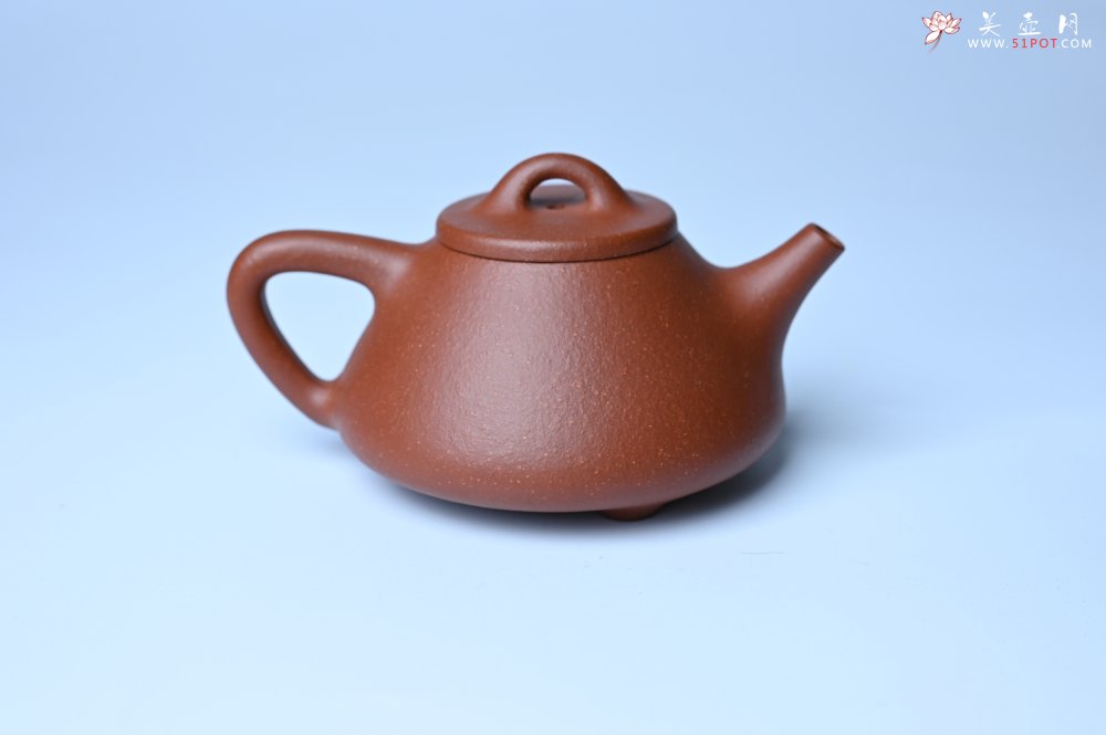 紫砂壶图片：美壶特惠 精致特好黄龙山宝山矿区红降坡泥小子冶石瓢壶 - 紫砂壶信息网