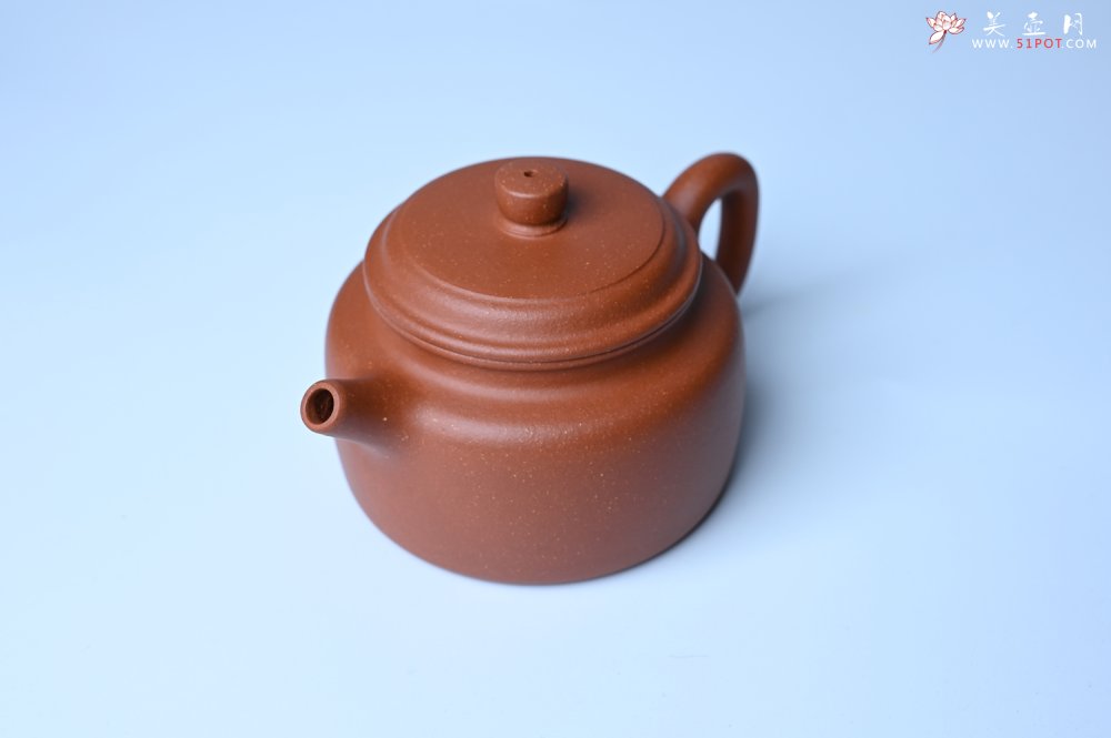 紫砂壶图片：美壶特惠 精致特好黄龙山宝山矿区红降坡泥德中壶 - 紫砂壶信息网