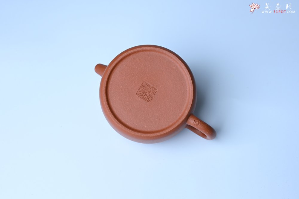 紫砂壶图片：美壶特惠 精致特好黄龙山宝山矿区红降坡泥德中壶 - 紫砂壶信息网