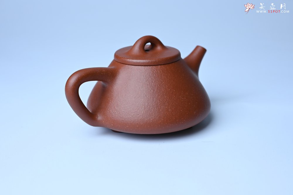 紫砂壶图片：美壶特惠 精致特好黄龙山宝山矿区红降坡泥小子冶石瓢壶 - 紫砂壶信息网
