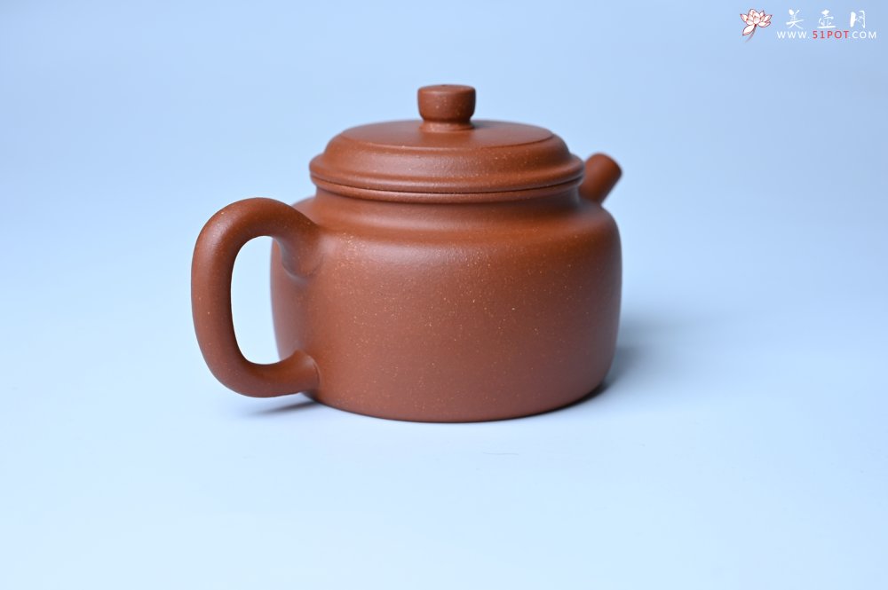 紫砂壶图片：美壶特惠 精致特好黄龙山宝山矿区红降坡泥德中壶 - 紫砂壶信息网