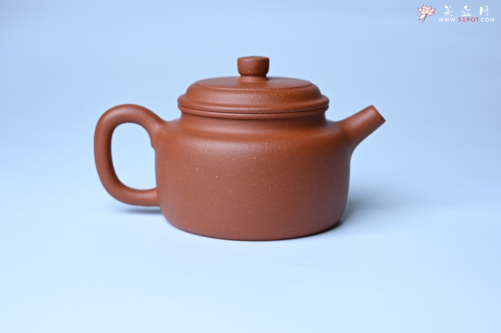 紫砂壶图片：美壶特惠 精致特好黄龙山宝山矿区红降坡泥德中壶 - 紫砂壶信息网