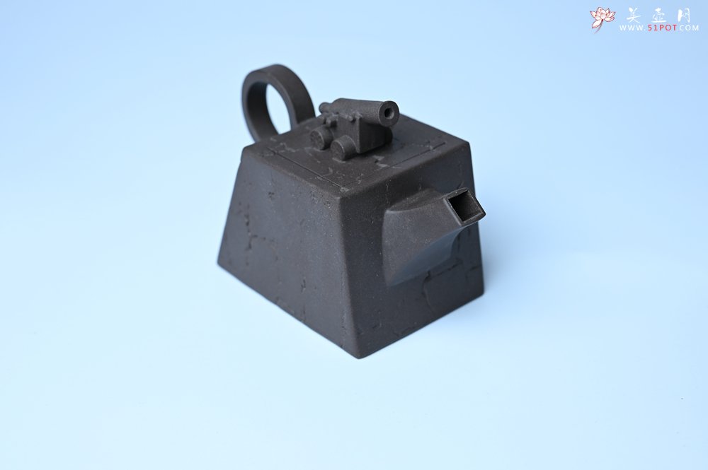 紫砂壶图片：美壶特惠 优质紫泥还原烧威震四方壶 - 紫砂壶信息网