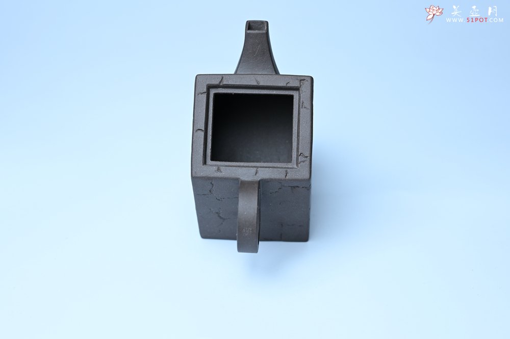 紫砂壶图片：美壶特惠 优质紫泥还原烧威震四方壶 - 紫砂壶信息网