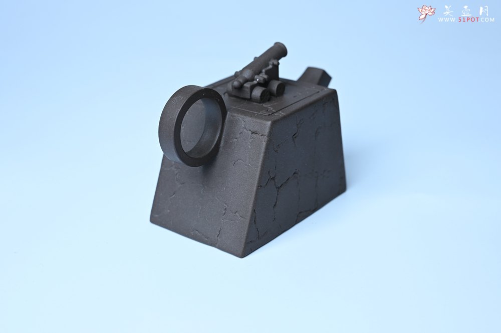 紫砂壶图片：美壶特惠 优质紫泥还原烧威震四方壶 - 紫砂壶信息网